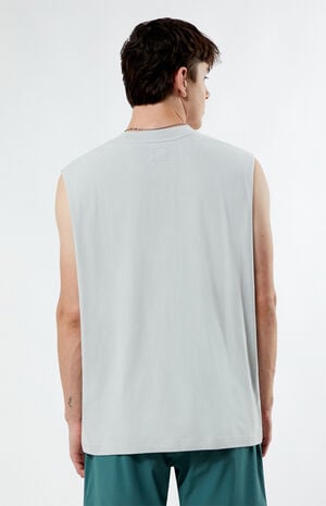 Silver Solid Muscle Tank Top image number 3