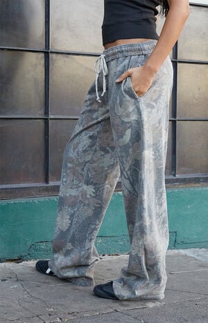 Camo Anastasia Baggy Sweatpants image number 3