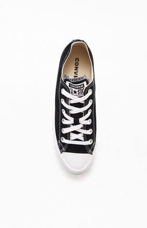 Women's Black Chuck Taylor All Star Lugged Low Sneakers image number 5