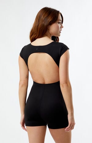 PAC WHISPER Active Darling Short Onesie image number 4