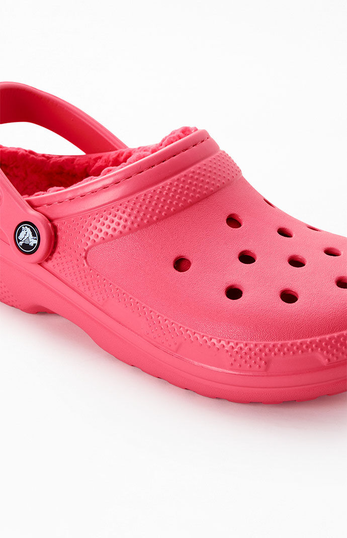 Brick red deals lined crocs