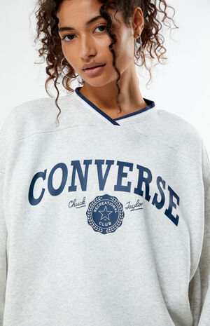 Retro V-Neck Oversized Sweatshirt image number 3