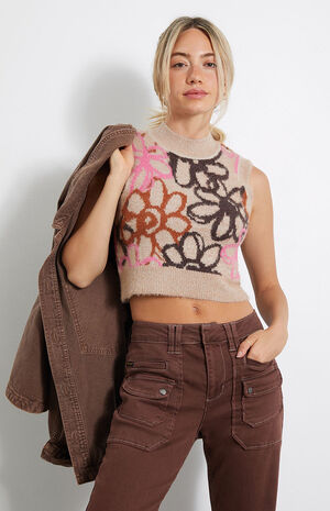 Katie Sleeveless Mock Neck Top image number 1