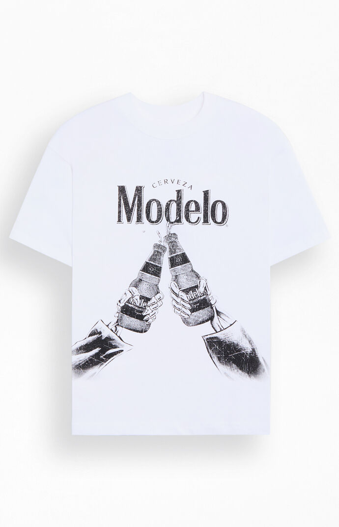 Modelo Salud Dia De Los Muertos T-Shirt