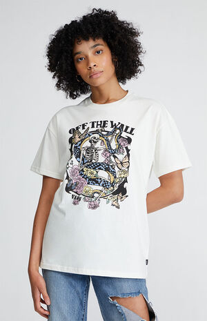 Garden Song Oversized T-Shirt image number 1