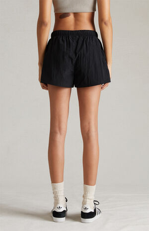 Women's Jet Black Crinkle Nylon Running Shorts image number 5