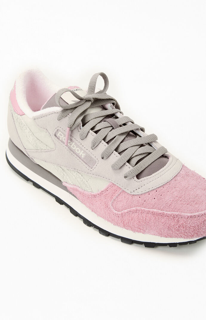 ◆れこ◆ Reebok Pink Classic Leather 2400 Shoes | PacSun
