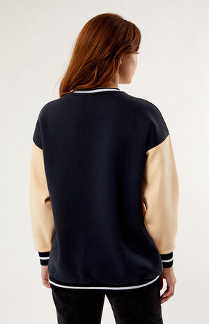 Michigan Raglan Crew Neck Sweatshirt image number 3