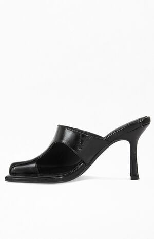 Women's Jonene Black Stiletto Pumps image number 1