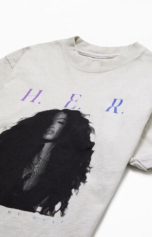 H.E.R. T-Shirt image number 2