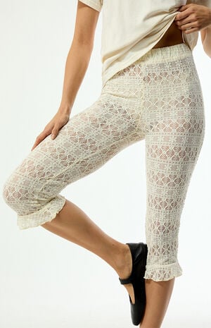 Buttermilk Ruffle Capri Pants image number 3