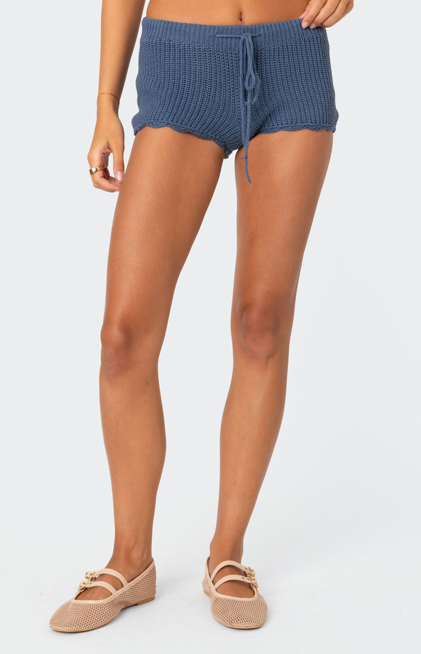 Edikted Danika Crochet Shorts