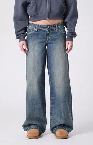 Kaia Ultimate Low Rise Baggy Jeans Los Angeles Rhinestone image number 3