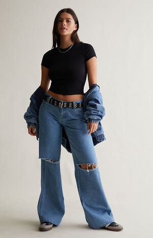 Keep It Classic Sculpt T-Shirt image number 1