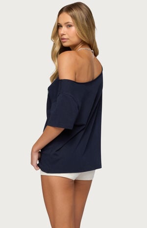 Hawaiian Babe Off Shoulder T-Shirt image number 3