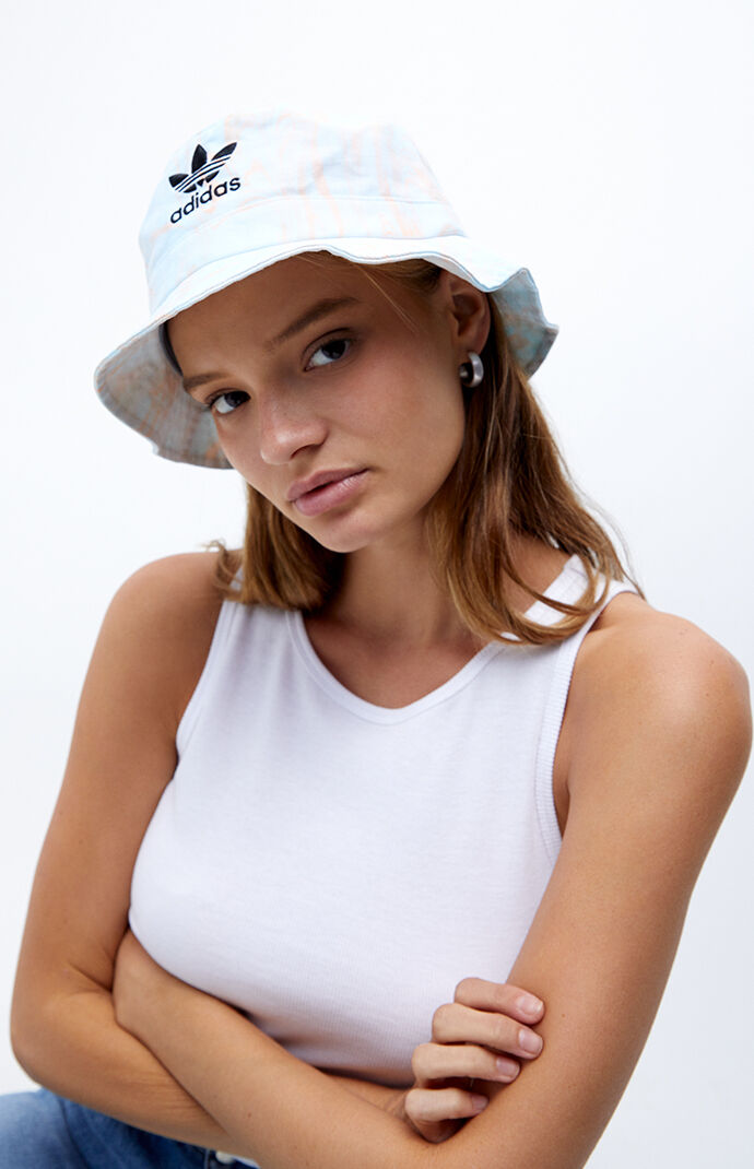 Pacsun top adidas hat