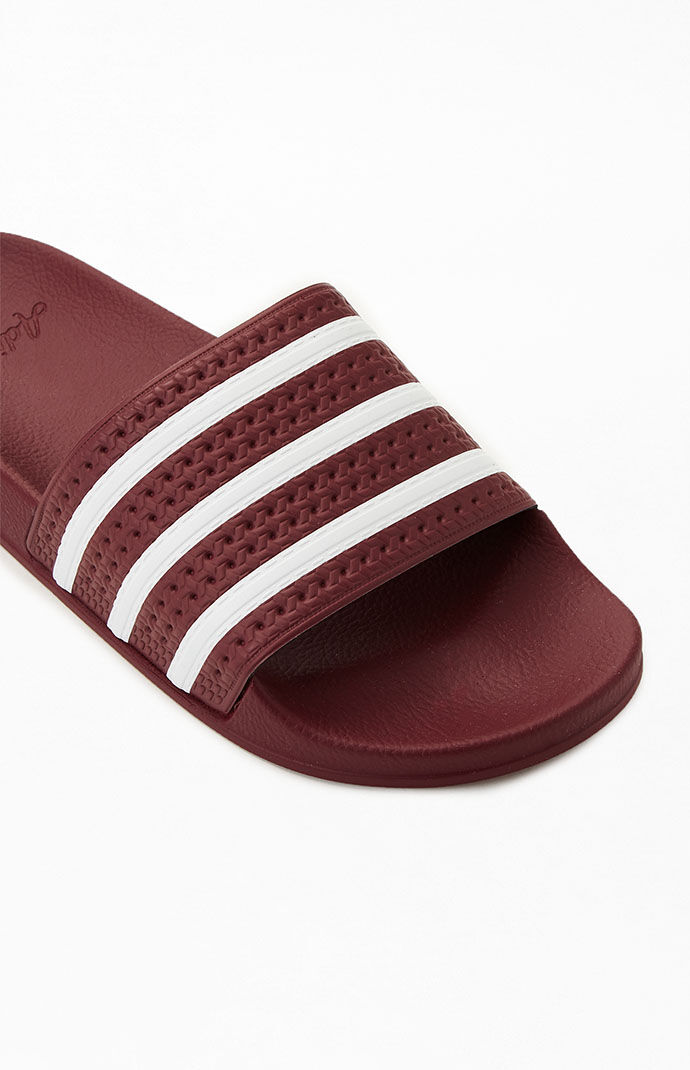 Burgundy hotsell adidas slides