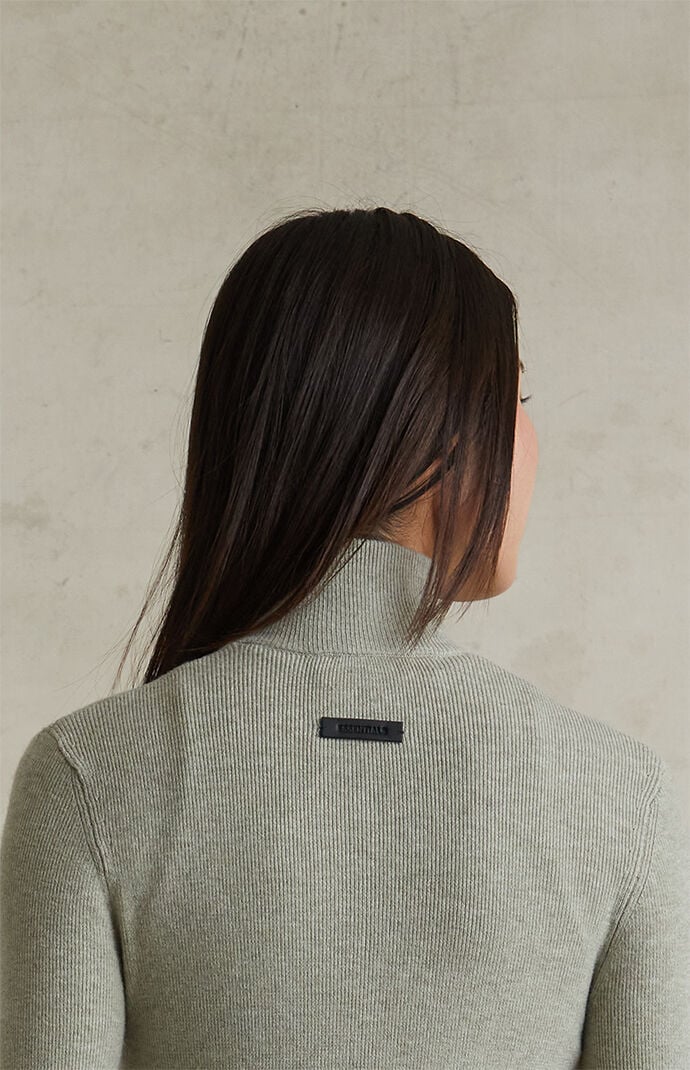 Fear of God ESSENTIALS Women’s Abbey Stone Ribbed Jacket