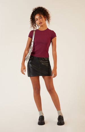 Pansy T-Shirt image number 4