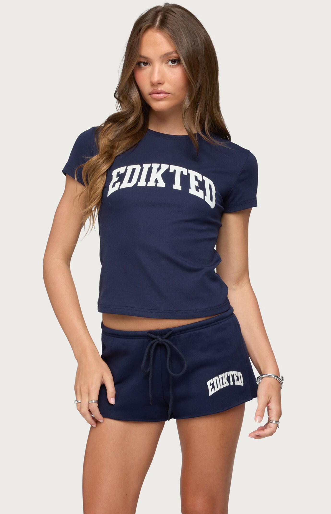 Edikted Sporty Babe Edikted T-Shirt