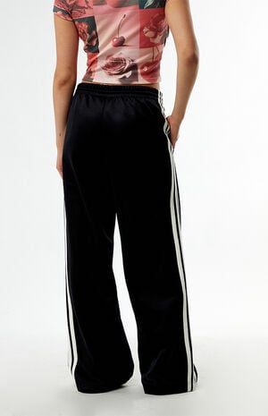 Black Stadium 3 Stripes Track Pants image number 4