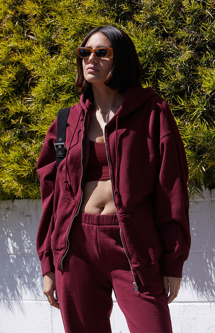 Burgundy store hoodie outfit