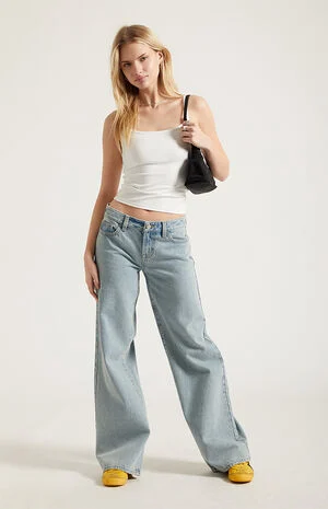 Casey Low Rise Baggy Jeans Light Blue Washed image number 6