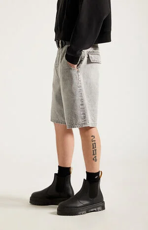 Parker&nbsp;Baggy Denim Shorts&nbsp;Gray Wash image number 4