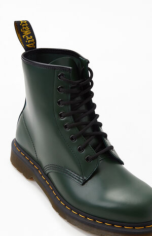 Autorisatie Lake Taupo Mart Dr Martens 1460 Smooth Leather Green Boots | PacSun