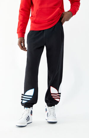 Tricolor Adicolor Sweatpants image number 3