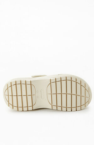 Women's Classic Mega Crush Clogs image number 4