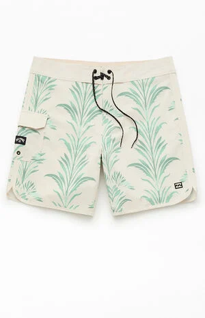 73 Pro 8" Boardshorts image number 1
