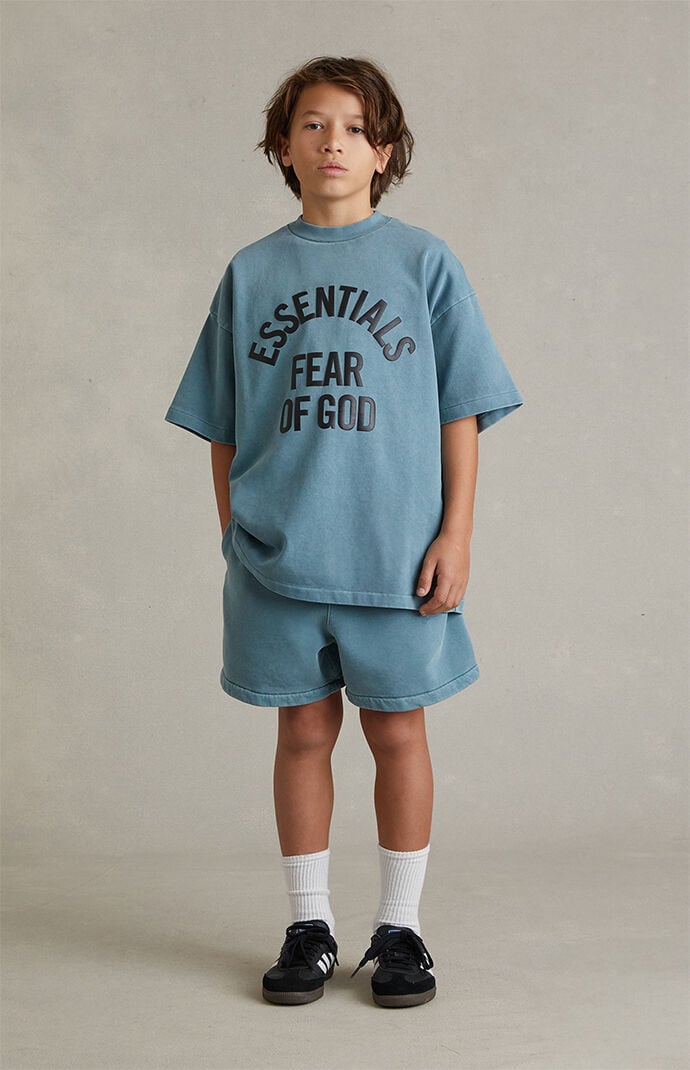 Fear of God ESSENTIALS Kids Faded Coastal Signature Classic Sweat Shorts
