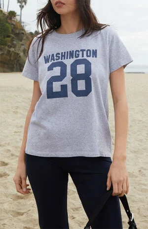 Washington 28 Chloe T-Shirt image number 1