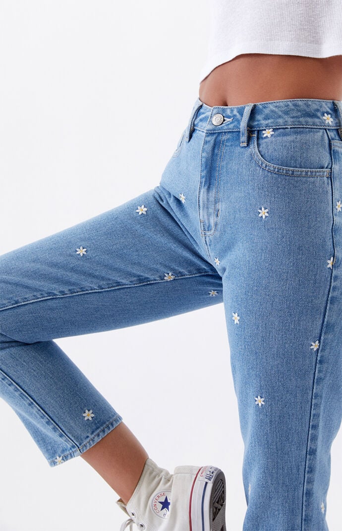 Pacsun raining daisy 2025 denim mom shorts