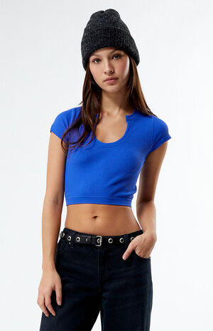 Seamless Notched T-Shirt image number 1