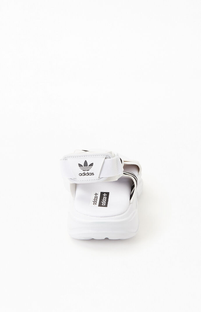 Magmur Sandals