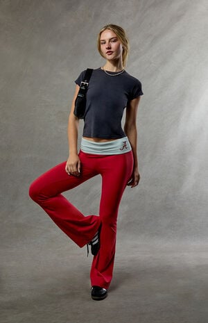 Alabama Crimson Tide Fold-Over Flare Yoga Pants image number 2