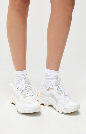 SOREL Eco Women's Kinetic Breakthru Day Lace Sneakers | PacSun