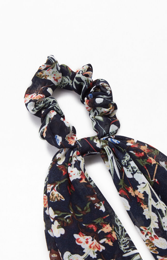 Flowy Scrunchie
