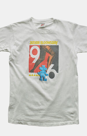 '90s Nike Junior Bloomsday Graphic T-Shirt image number 2