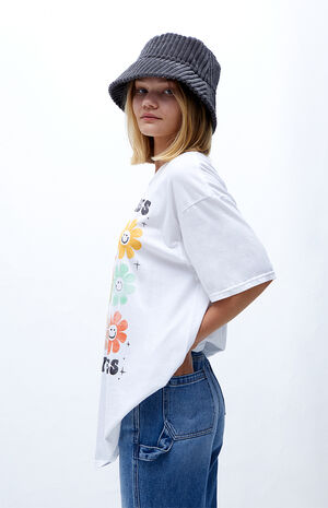 Good Vibes Daisy T-Shirt Good Vibes Daisy T-Shirt image number null