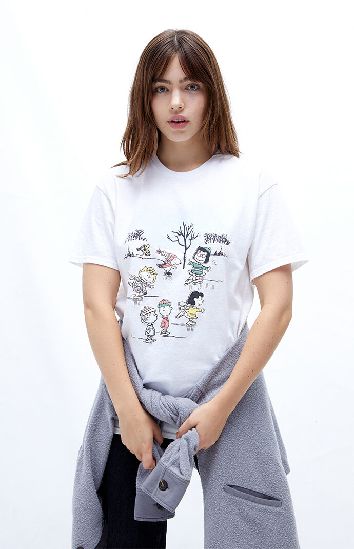 Junk Food Womens Peanuts Snow Day T 