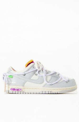 Dunk Low x Off-White Lot 03 of 50 Shoes image number 1