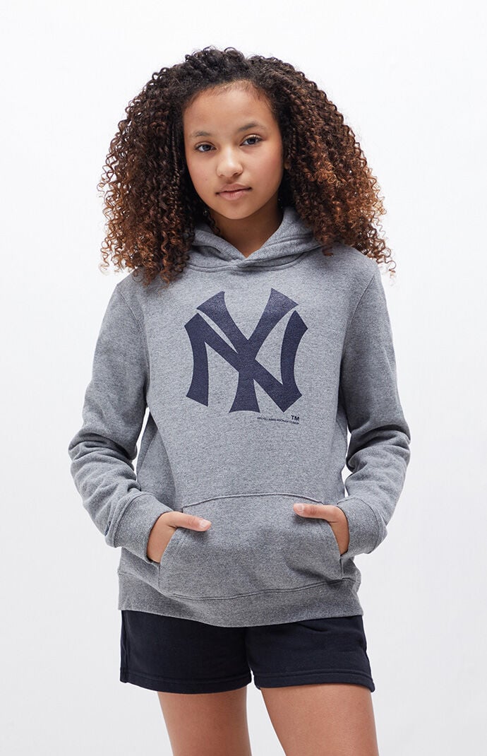 Mitchell Ness Kids Yankees Logo Hoodie PacSun