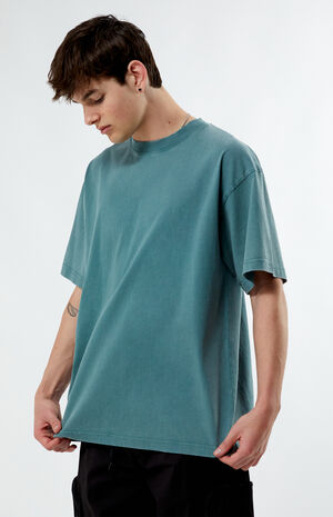 Green Premium Solid Vintage Wash Oversized T-Shirt image number 2