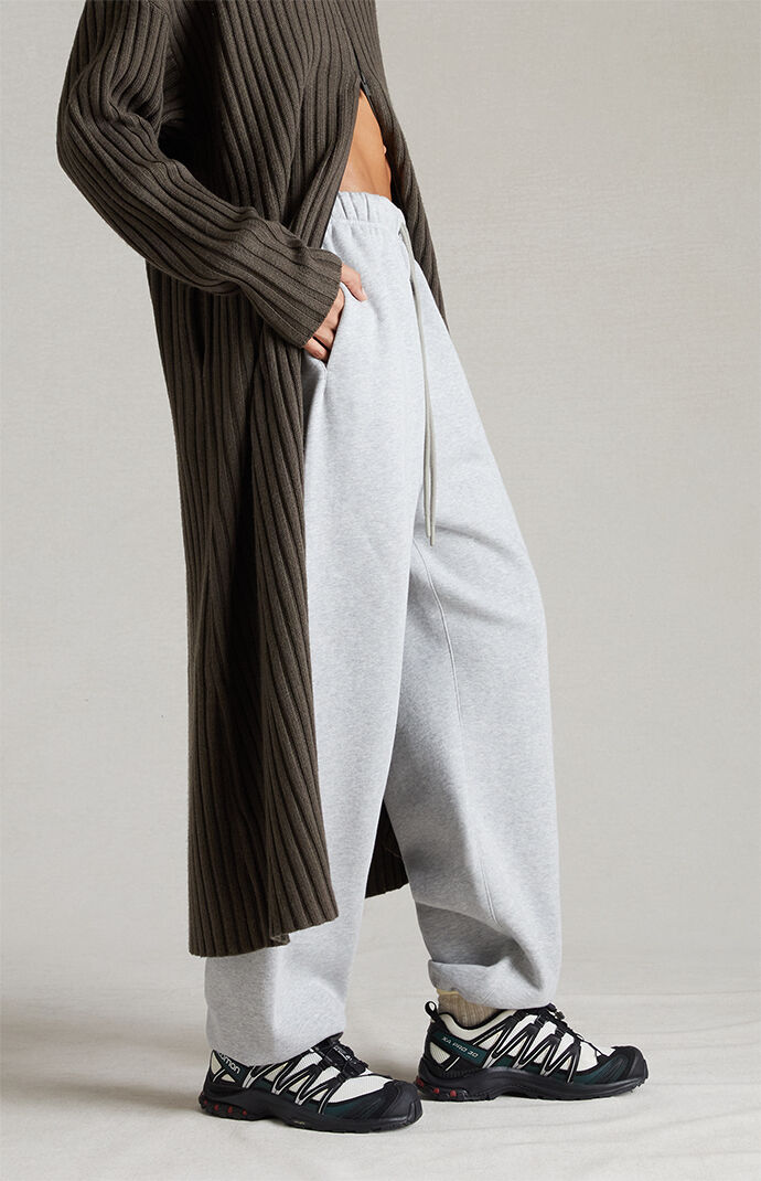 パンツ FEAR OF GOD Women Straight Pants 130SP255672FW HEATHER GREY Fear of God Essentials Women's Heather Grey Sweatpants | PacSun