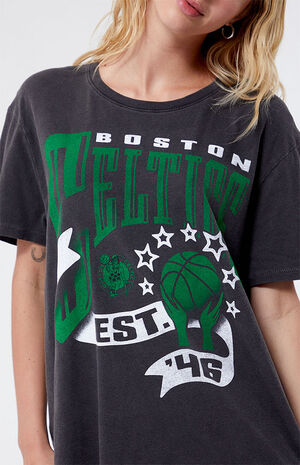 Boston Celtics Banner Vintage T-Shirt image number 2