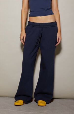 Ultra Soft Fleece Baggy Sweatpants image number 2