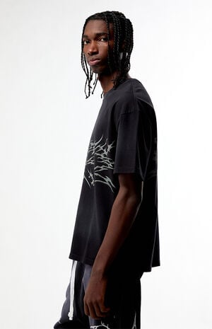 Spikes T-Shirt image number 3